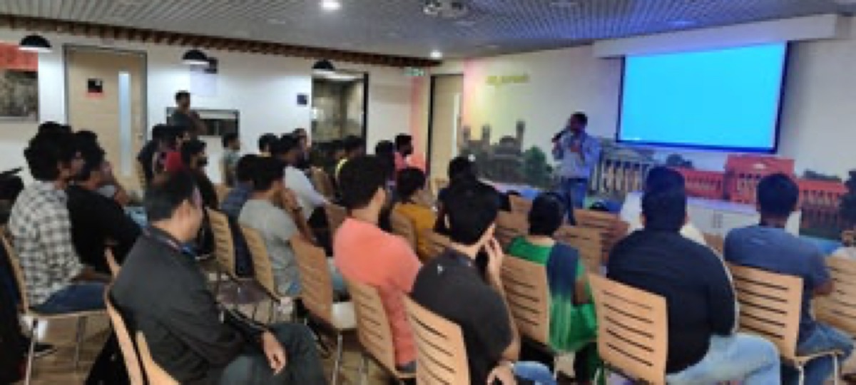 PostCSS, NwJS, Microfrontends and Server-side JavaScript — JavaScript Meetup